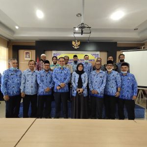 Serah Terima Jabatan dan Pelepasan Purnabakti di Lingkungan Dinas Pekerjaaan Umum dan Penataan Ruang Kota Cirebon